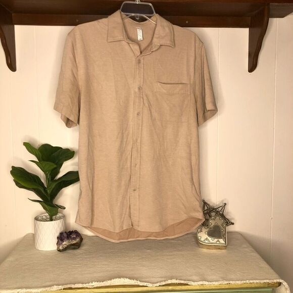 Stylus Mens Solid Short Sleeve Collared Button Down Shirt Beige Medium - Picture 4 of 8